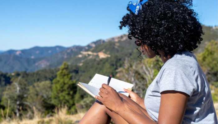 How to use journaling for survival mode